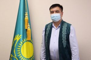 Североказахстанские госслужащие сменили строгие костюмы на национальную одежду