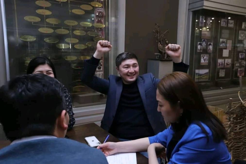 В Петропавловске прошла интеллектуальная игра «Что? Где? Когда?»