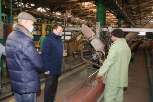 «Будем оперативно решать вопросы по логистике» - аким СКО о закупке запчастей для заводов из конфликтующих стран 7 «Будем оперативно решать вопросы по логистике» - аким СКО о закупке запчастей для заводов из конфликтующих стран