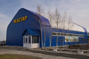 Аким СКО провёл встречу с сельчанами из района Шал акына