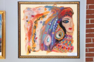 В арт-центре «Qyzyljar» открылась выставка картин из войлока учеников НИШ Петропавловска 11 В арт-центре «Qyzyljar» открылась выставка картин из войлока учеников НИШ Петропавловска