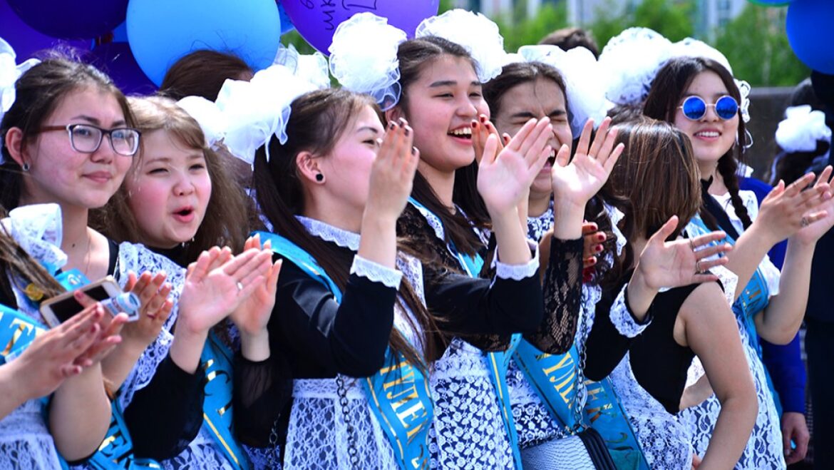 6461f2e0aea90144706248