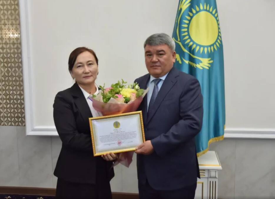 В СКО состоялось награждение государственных служащих 5 В СКО состоялось награждение государственных служащих