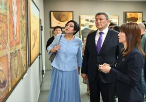 В СКО открылась АРТ-галерея «Ботай» 8 В СКО открылась АРТ-галерея «Ботай»