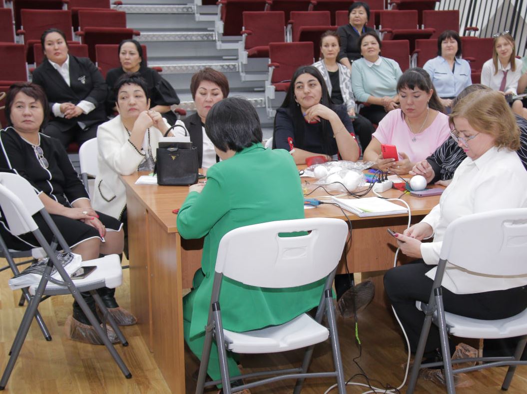 Воспитатели интернатов обмениваются опытом 6 Воспитатели интернатов обмениваются опытом